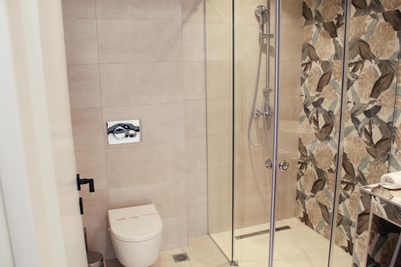 Appartement SAAN Luxury Living à Nea Kallikrateia Extérieur photo